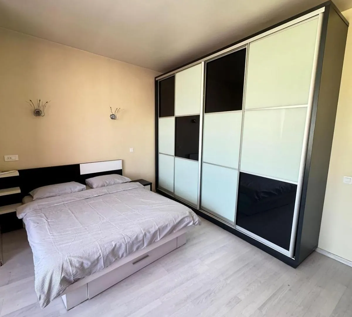 2 Rooms City Heart Residence Unirii Near Center Bucharest