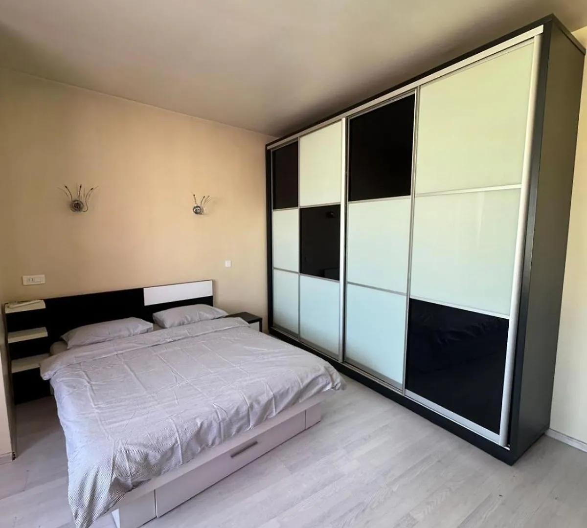 2 Rooms City Heart Residence Unirii Near Center Bukarest Apartment